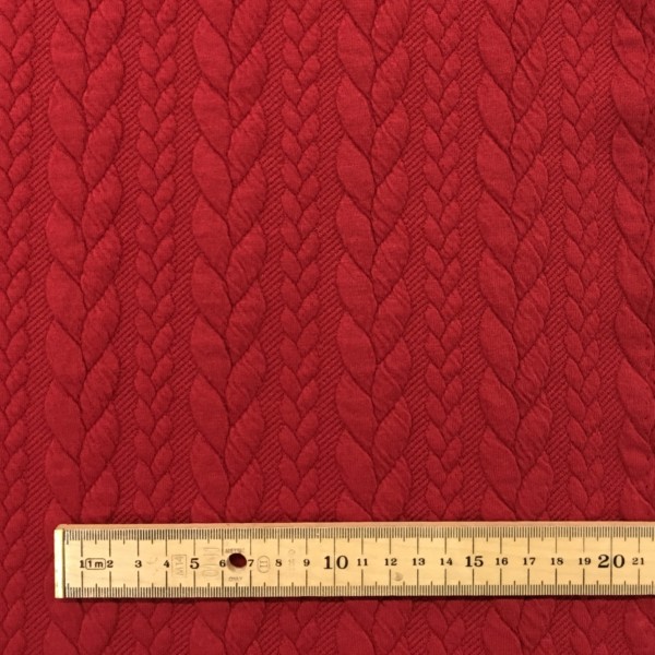Cable Knit Cloque Jersey - Red