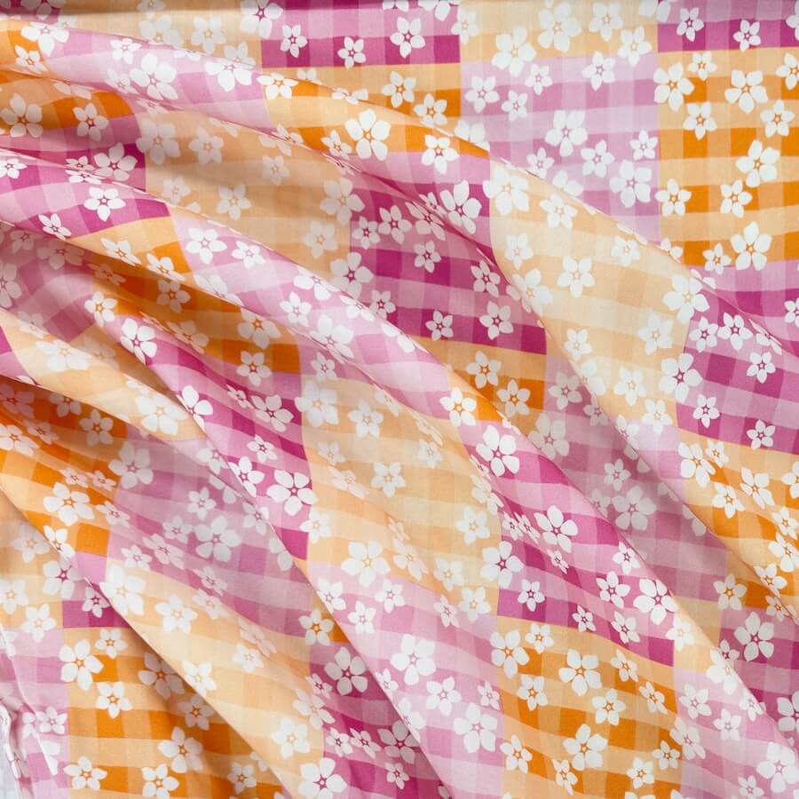 The Crafty Pie 100% Viscose - Sweet Blooms - Gingham Blossom
