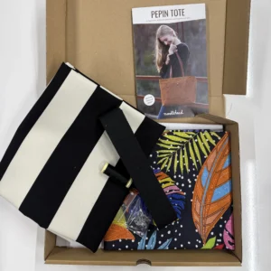 PRE-ORDER: Noodlehead Pepin Tote Bag Making Kit - Black and Cream (V2)