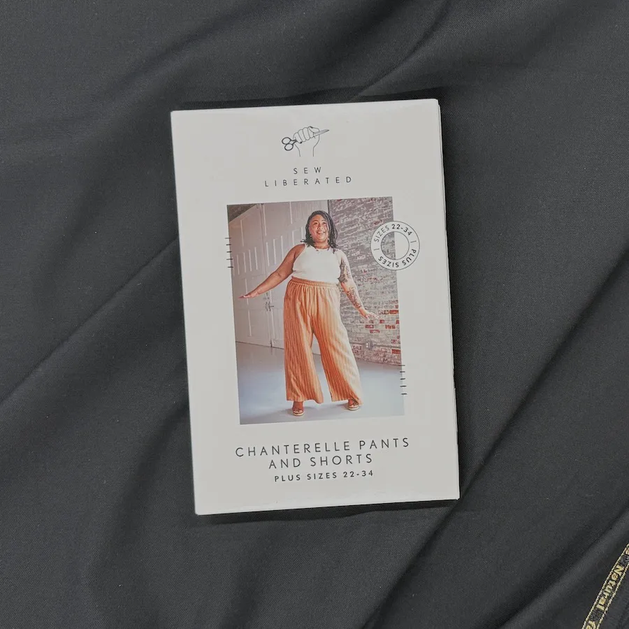 Woven Bamboo/Recycled Polyester Fibre Dyed Fabric - Black - Image 3