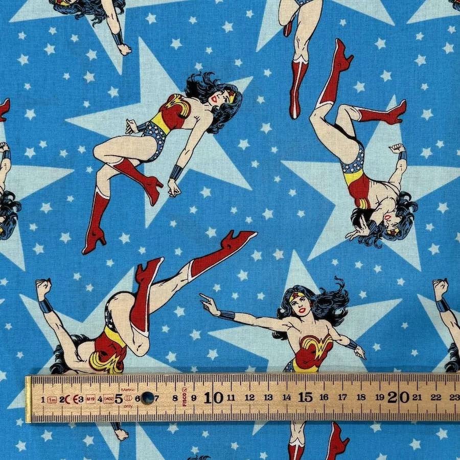 100% Cotton Poplin - DC Collection - Wonder Woman - Image 3