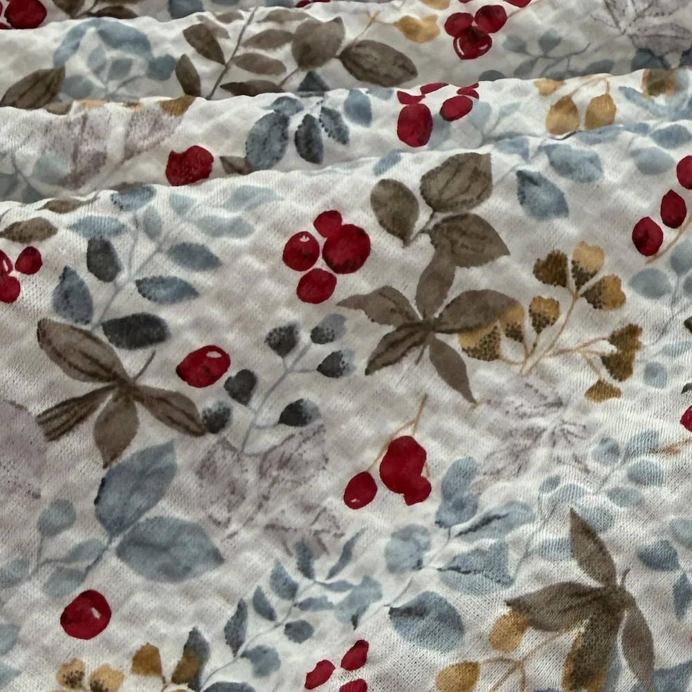 100% Cotton Seersucker - Red Berries - Image 5