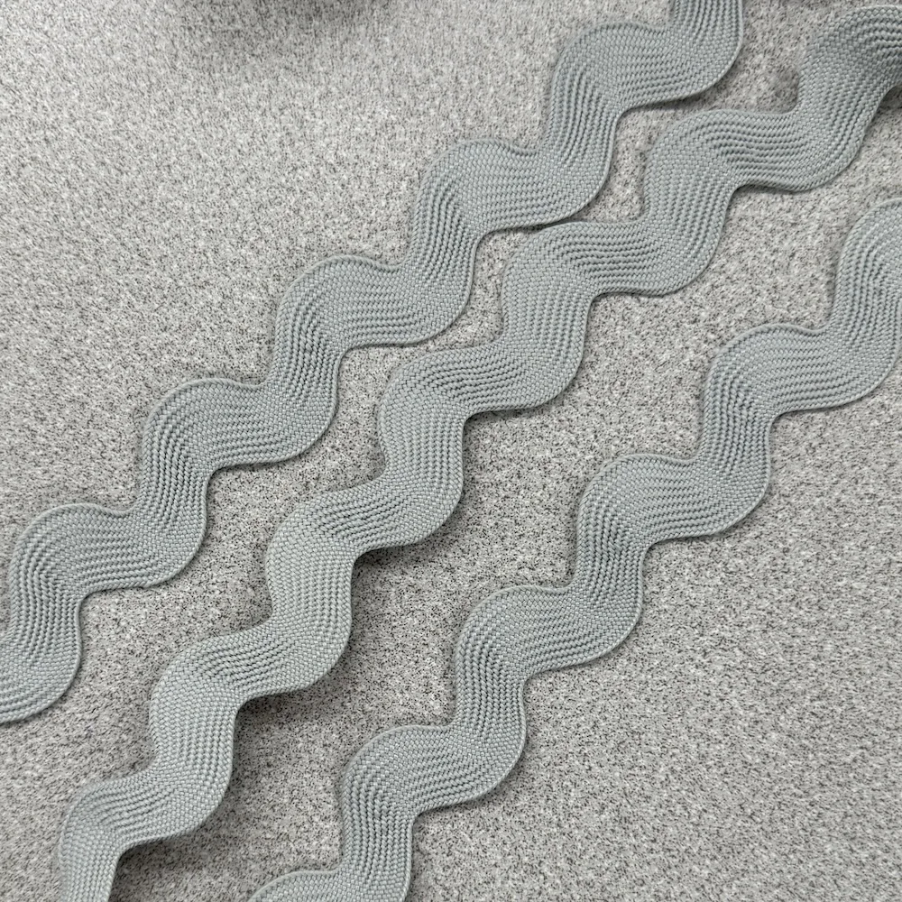 Jumbo Ric-Rac Trim - Silver - Image 2