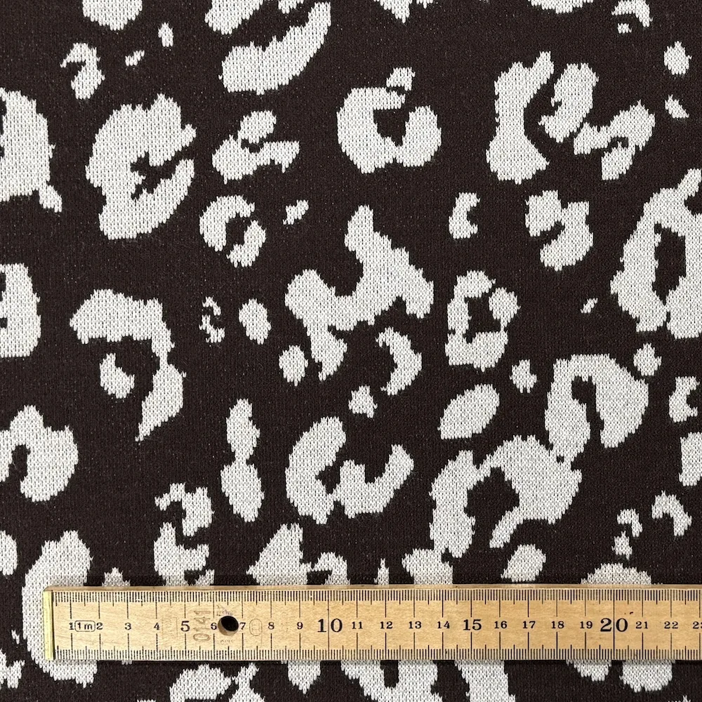 Soft Jacquard Knit - Brown and Cream Leopard Print - Image 5
